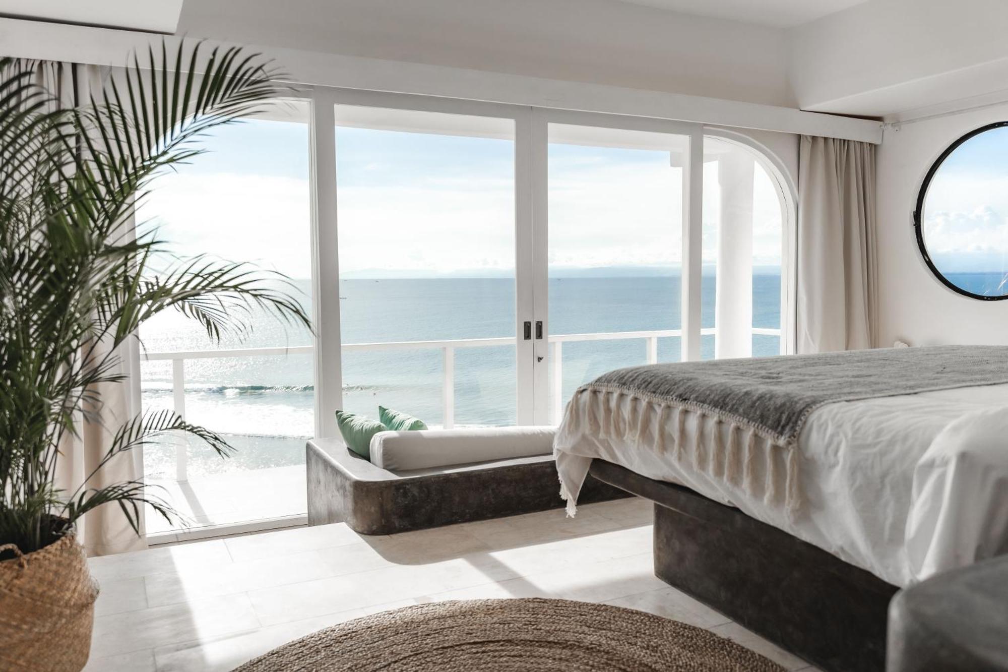 ホテル Blue Ocean Bingin ウルワツ 部屋 写真